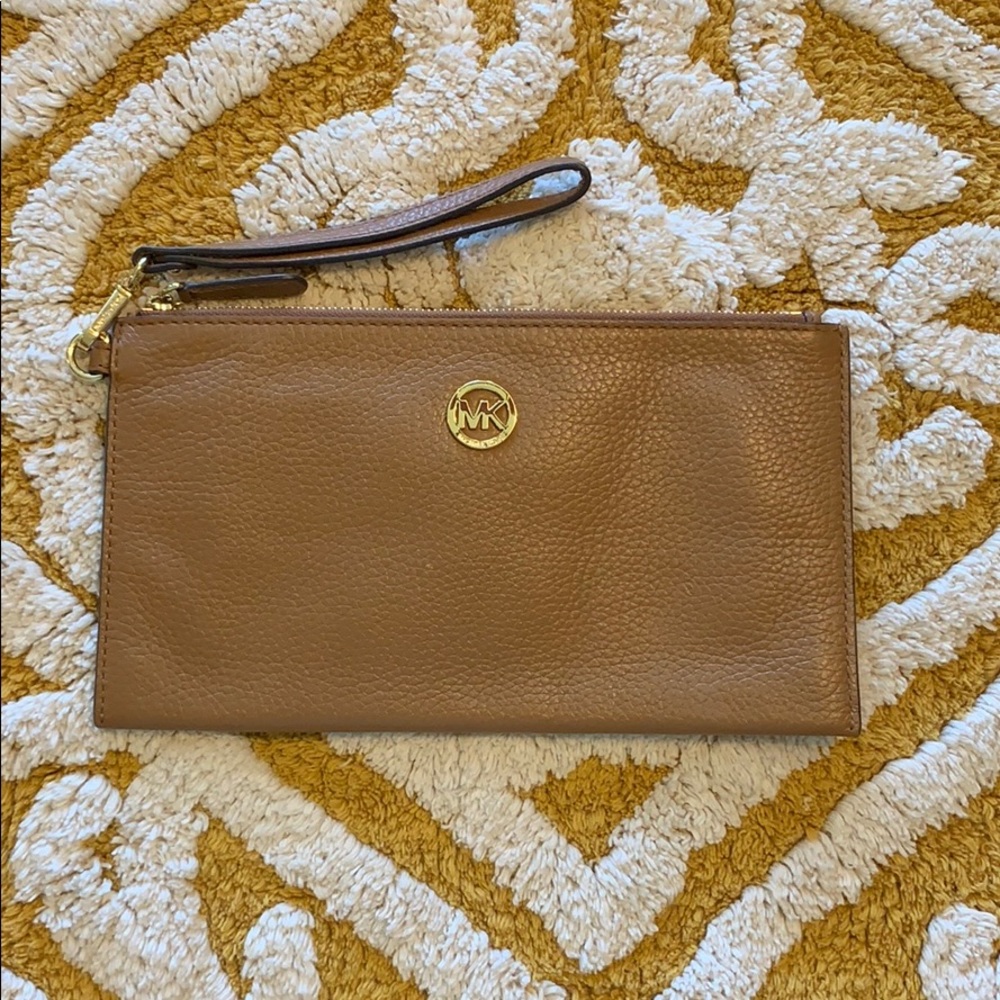 Michael Kors Wristlet